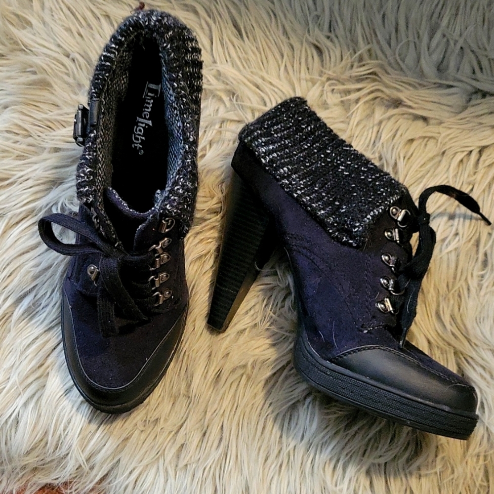 Size 10 black 3inch heel short boot